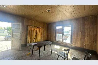 1010 C St, Fossil, OR 97830 - Photo 4