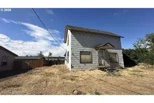1010 C St, Fossil, OR 97830 - Photo 16
