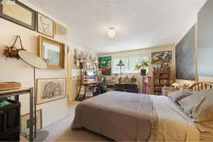 4425 Hilyard St, Eugene, OR 97405 - Photo 32