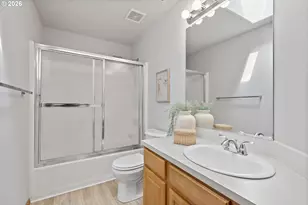 13034 SE Sherman St, Portland, OR 97233 - Photo 30