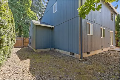 13034 SE Sherman St, Portland, OR 97233 - Photo 34