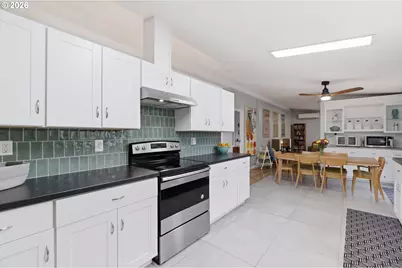 420 NW Rainwater Ln, Albany, OR 97321 - Photo 14