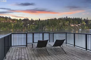 2430 Summit Ct, Lake Oswego, OR 97034 - Photo 4