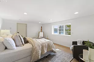 2430 Summit Ct, Lake Oswego, OR 97034 - Photo 32
