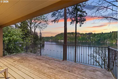 2430 Summit Ct, Lake Oswego, OR 97034 - Photo 36