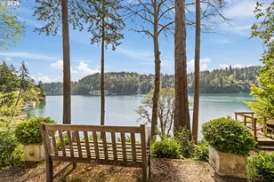 2430 Summit Ct, Lake Oswego, OR 97034 - Photo 38