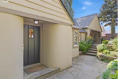 2430 Summit Ct, Lake Oswego, OR 97034 - Photo 6