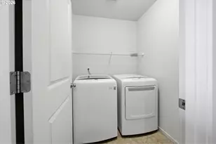 5024 NE Gemini Ave, Salem, OR 97305 - Photo 26