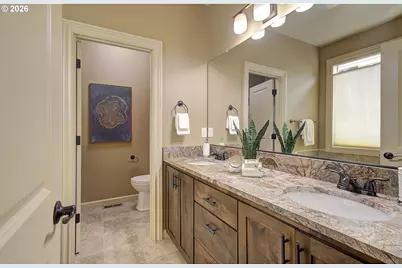 553 SE 23rd Ter, Gresham, OR 97080 - Photo 16