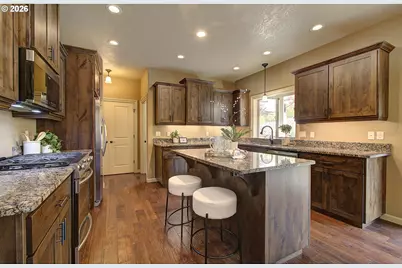 553 SE 23rd Ter, Gresham, OR 97080 - Photo 10