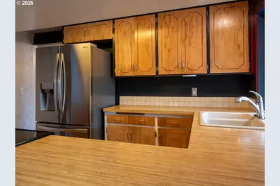 2563 York St, Eugene, OR 97404 - Photo 10