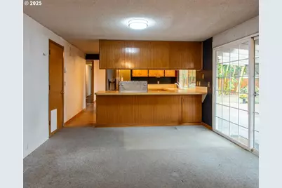 2563 York St, Eugene, OR 97404 - Photo 16