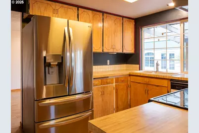 2563 York St, Eugene, OR 97404 - Photo 18