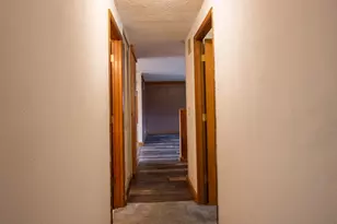 2563 York St, Eugene, OR 97404 - Photo 36