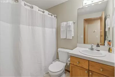 34306 Heron Meadows Dr, Scappoose, OR 97056 - Photo 26