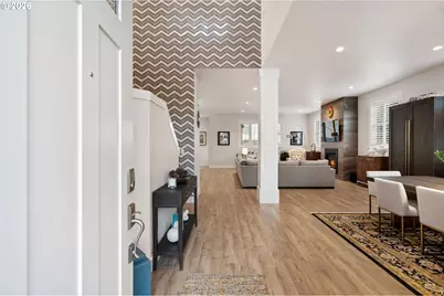 16561 SW Botany Bay Ln, Portland, OR 97224 - Photo 4