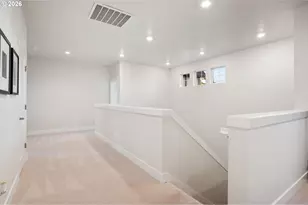 16561 SW Botany Bay Ln, Portland, OR 97224 - Photo 20