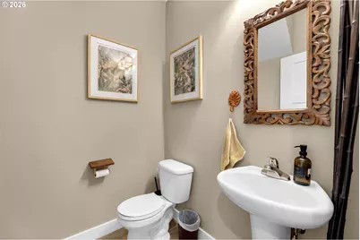 1525 N 8th St, Washougal, WA 98671 - Photo 8