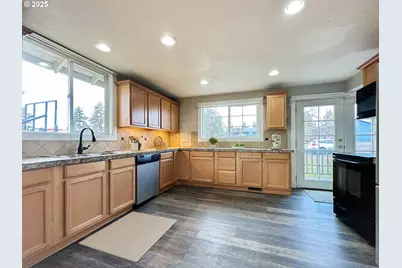 805 N Columbus Ave, Goldendale, WA 98620 - Photo 8