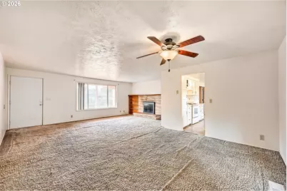 2562 Dover Dr, Eugene, OR 97404 - Photo 12
