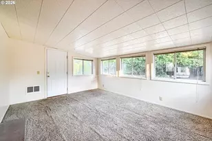 2562 Dover Dr, Eugene, OR 97404 - Photo 28