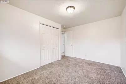 2562 Dover Dr, Eugene, OR 97404 - Photo 22