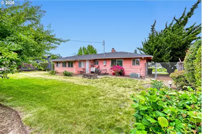 2562 Dover Dr, Eugene, OR 97404 - Photo 30