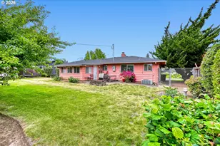 2562 Dover Dr, Eugene, OR 97404 - Photo 30