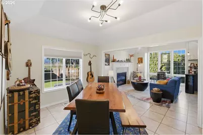 1235 NW Countryside Ct, McMinnville, OR 97128 - Photo 12