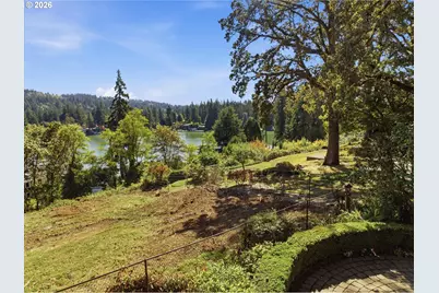 3750 Upper Dr, Lake Oswego, OR 97035 - Photo 2