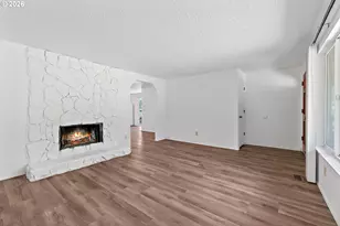 15641 SE Hugh Ave, Milwaukie, OR 97267 - Photo 8