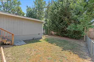15641 SE Hugh Ave, Milwaukie, OR 97267 - Photo 32