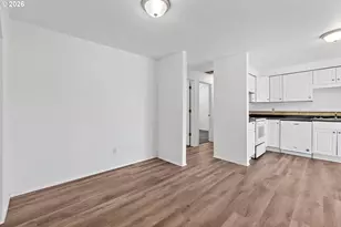 15641 SE Hugh Ave, Milwaukie, OR 97267 - Photo 12