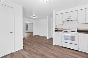 15641 SE Hugh Ave, Milwaukie, OR 97267 - Photo 18