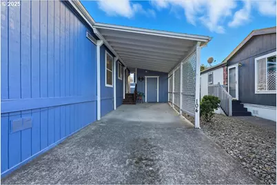 8300 NE Quatama St #104, Hillsboro, OR 97006 - Photo 28