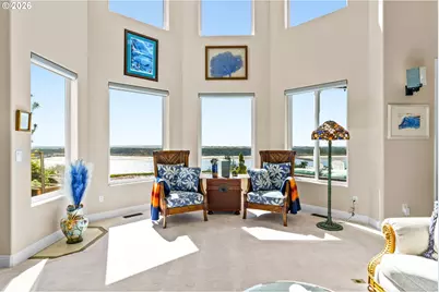 58 Shoreline Dr, Florence, OR 97439 - Photo 4