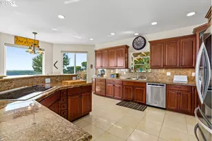 58 Shoreline Dr, Florence, OR 97439 - Photo 10