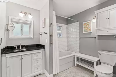 737/741 NE Skidmore St, Portland, OR 97211 - Photo 18