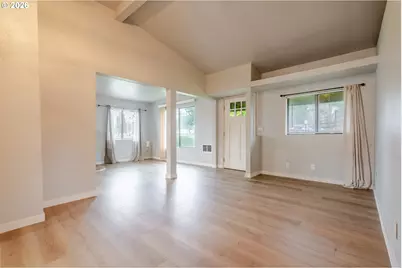 410 SW Broadway St, Mill City, OR 97360 - Photo 8
