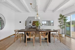 10150 S Riverside Dr, Portland, OR 97219 - Photo 12