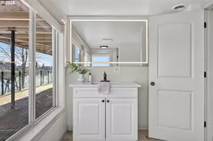 10150 S Riverside Dr, Portland, OR 97219 - Photo 28