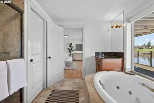 10150 S Riverside Dr, Portland, OR 97219 - Photo 34