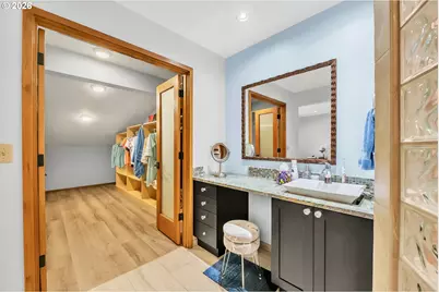 2036 Eastwood Ln, Eugene, OR 97401 - Photo 30