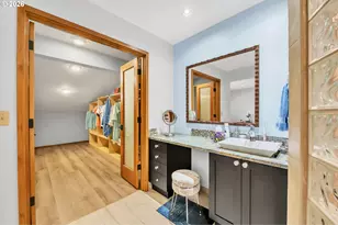 2036 Eastwood Ln, Eugene, OR 97401 - Photo 30