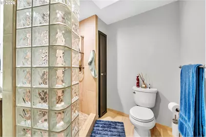 2036 Eastwood Ln, Eugene, OR 97401 - Photo 32