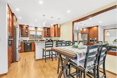 2036 Eastwood Ln, Eugene, OR 97401 - Photo 10