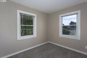 9628 SE Holgate Blvd, Portland, OR 97266 - Photo 18