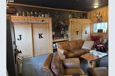 4340 State Highway 38, Drain, OR 97435 - Photo 16