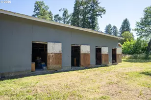 4340 State Hwy 38, Drain, OR 97435 - Photo 32