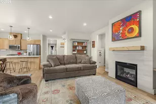 110 W Heising Dr, Sisters, OR 97759 - Photo 8